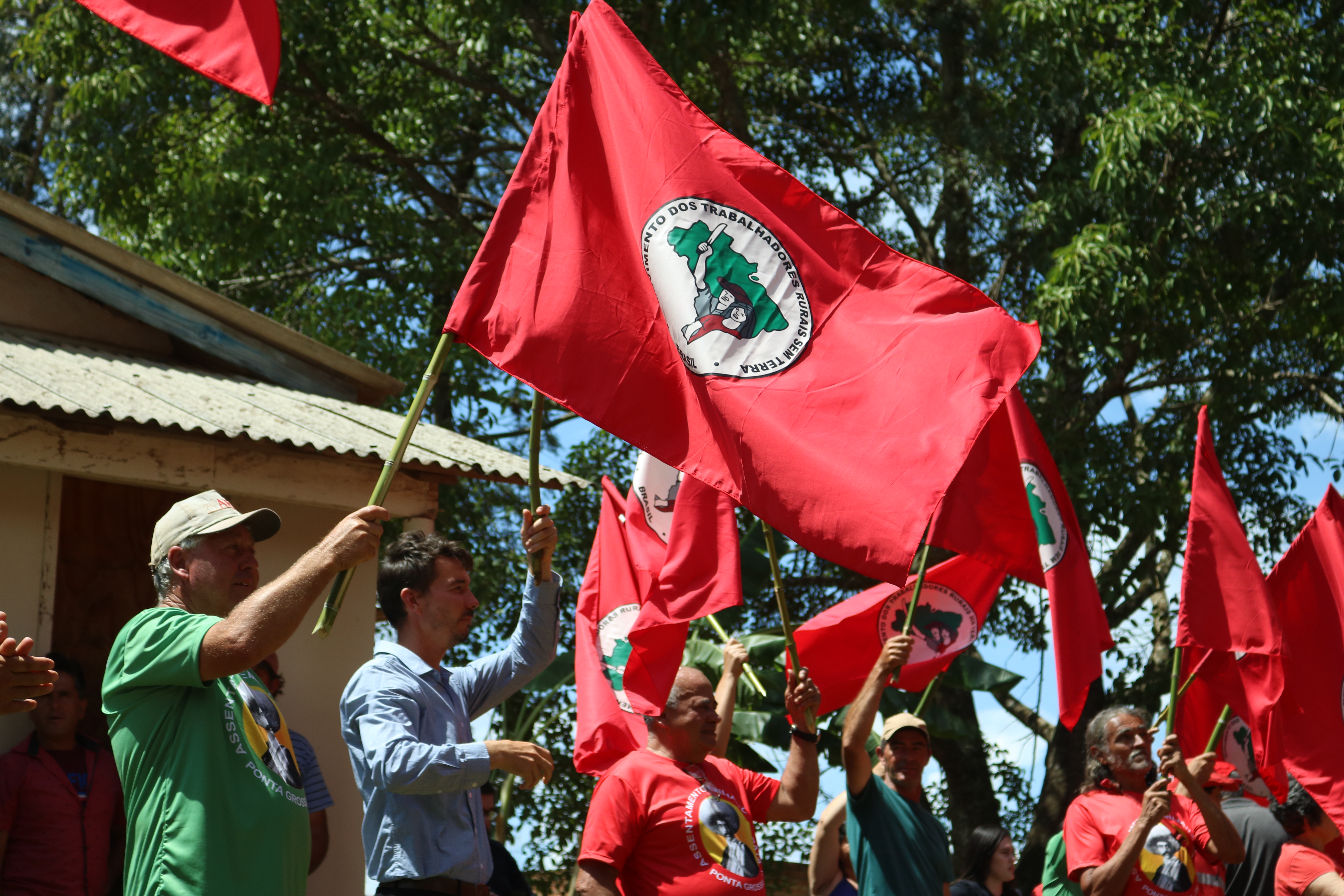 Assentamento da região de Ponta Grossa passa por reforma agrária